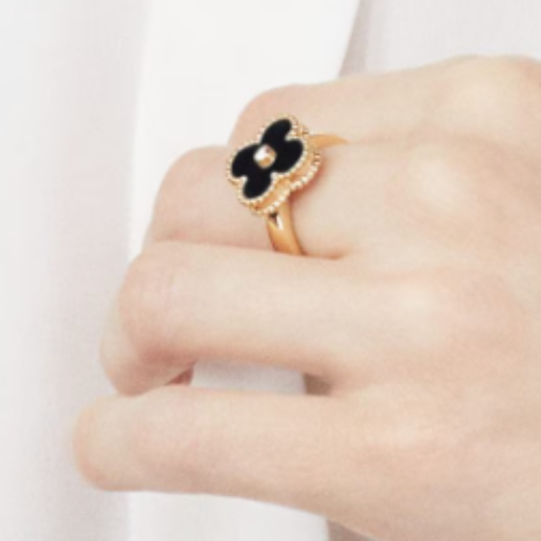 Amber | Ring – Black/Gold
