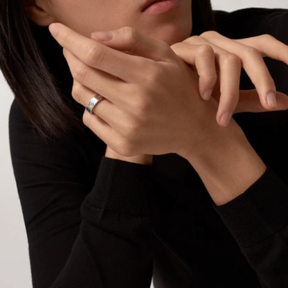 Ava | Diamond-Stone Ring – Silver